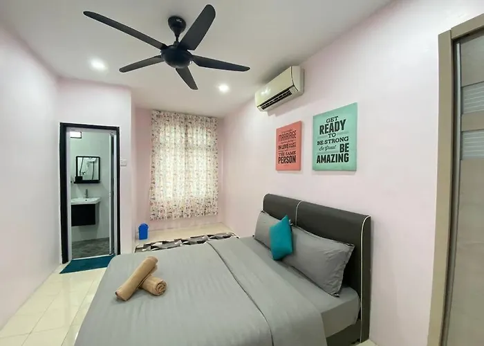 Modern Cozy House 4Room10Pax @Near Sunway Carnival