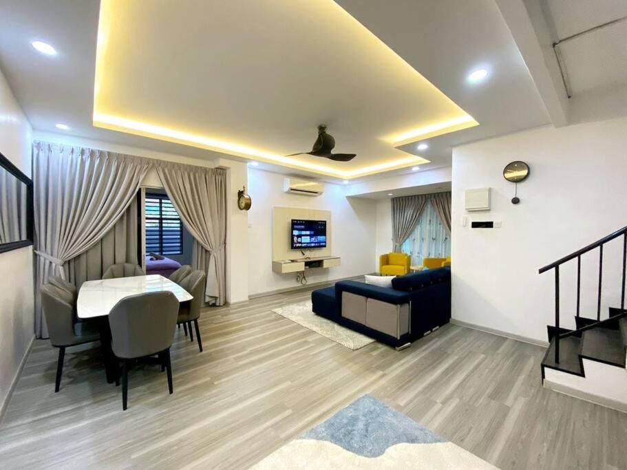 Modern Cozy House 4room10pax @near Sunway Carnival * Perai