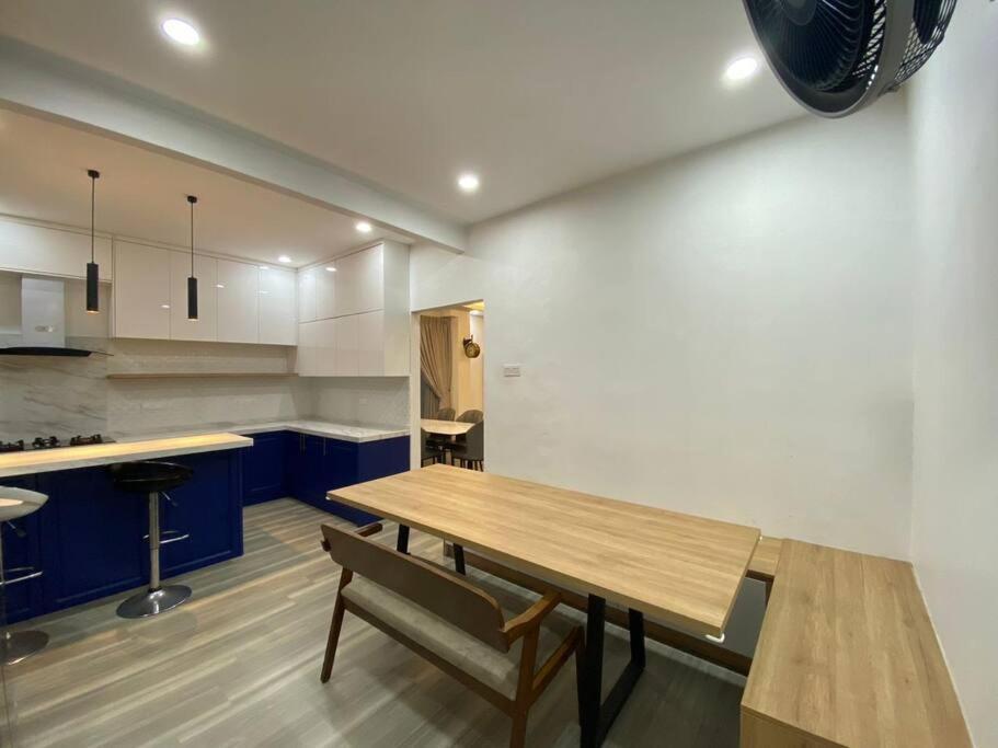 Modern Cozy House 4room10pax @near Sunway Carnival Holiday home *